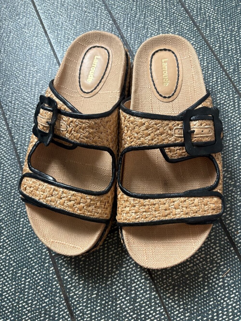 Larroude Platform Maui slide in Tapestry Natural Raffia and Black Trim size 8.5